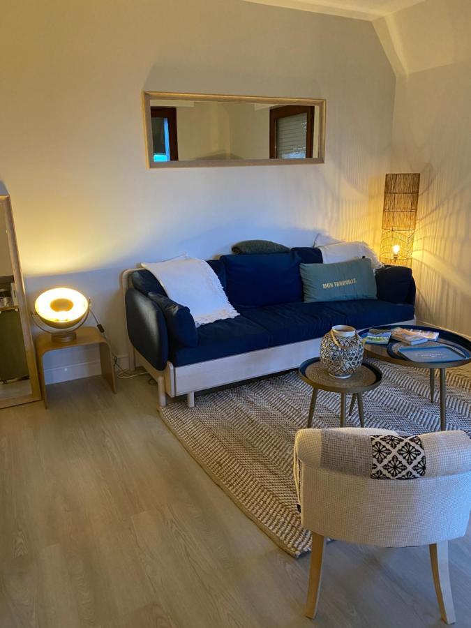 Appartamento Appart Lumineux Avec Vue Sur Mer A 180 Degres Trouville-sur-Mer Esterno foto